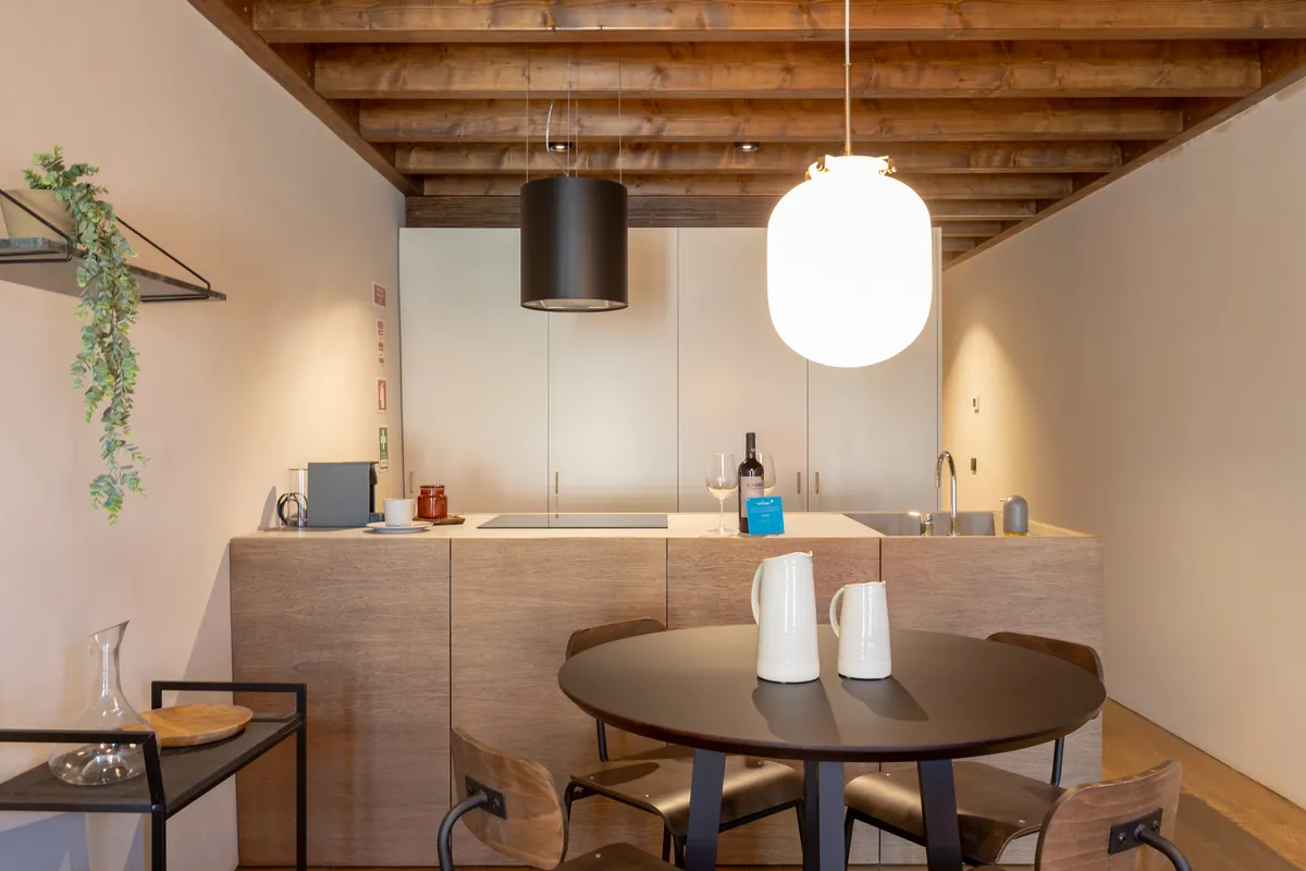 Fitted kitchen in an apartment for short and mid-term stays